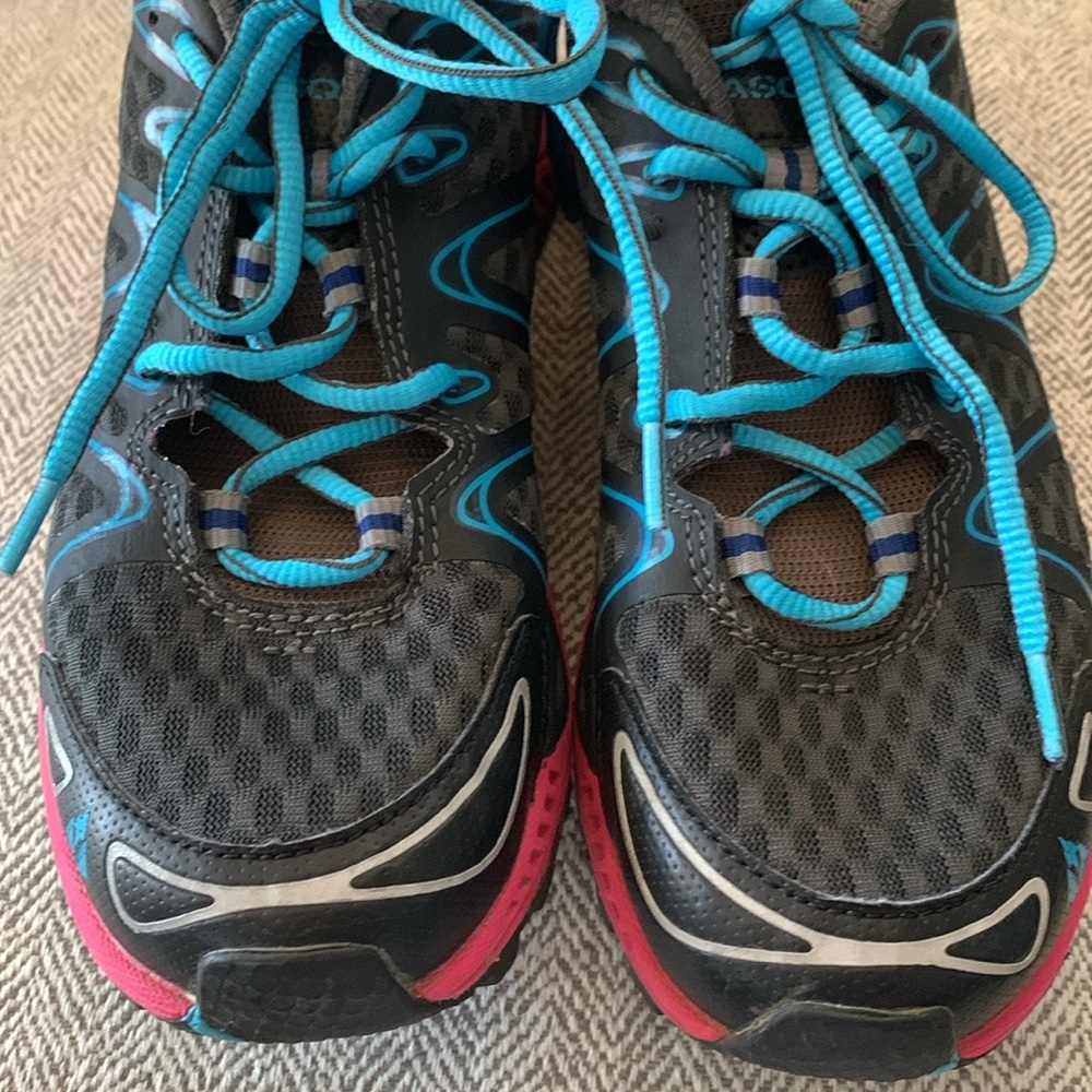 Vasque Shoes - Picture 10 of 12